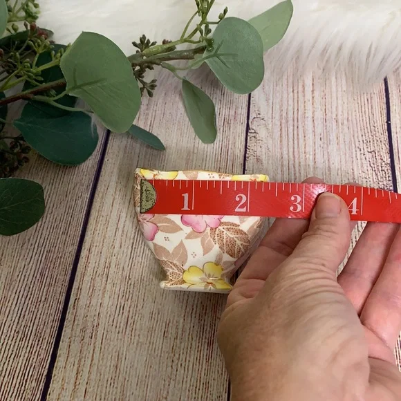 Royal Winton vintage small floral dish - Picture 7 of 9